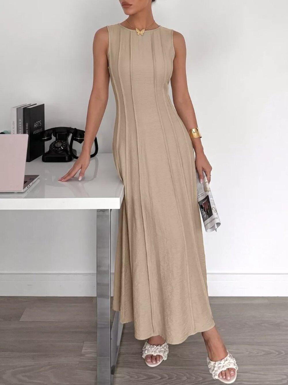 Round Neck Sleeveless Texture Maxi Dress